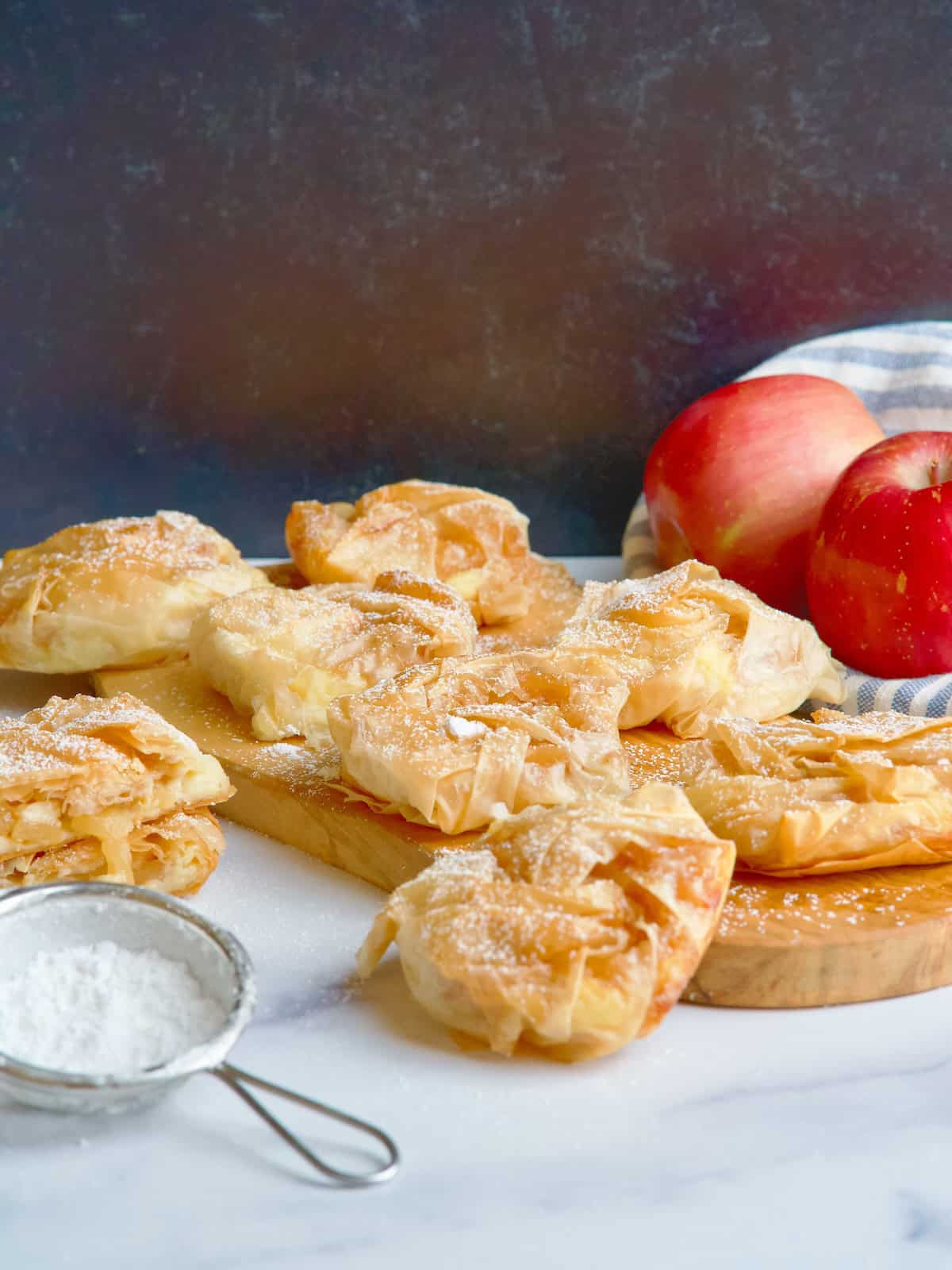 Apple & Custard Phyllo Pastries.