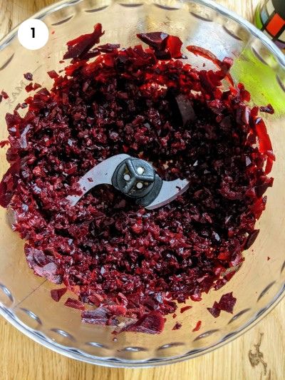 Blended boiled beetroot.