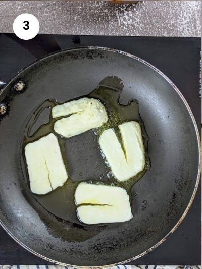 Halloumi in the pan.