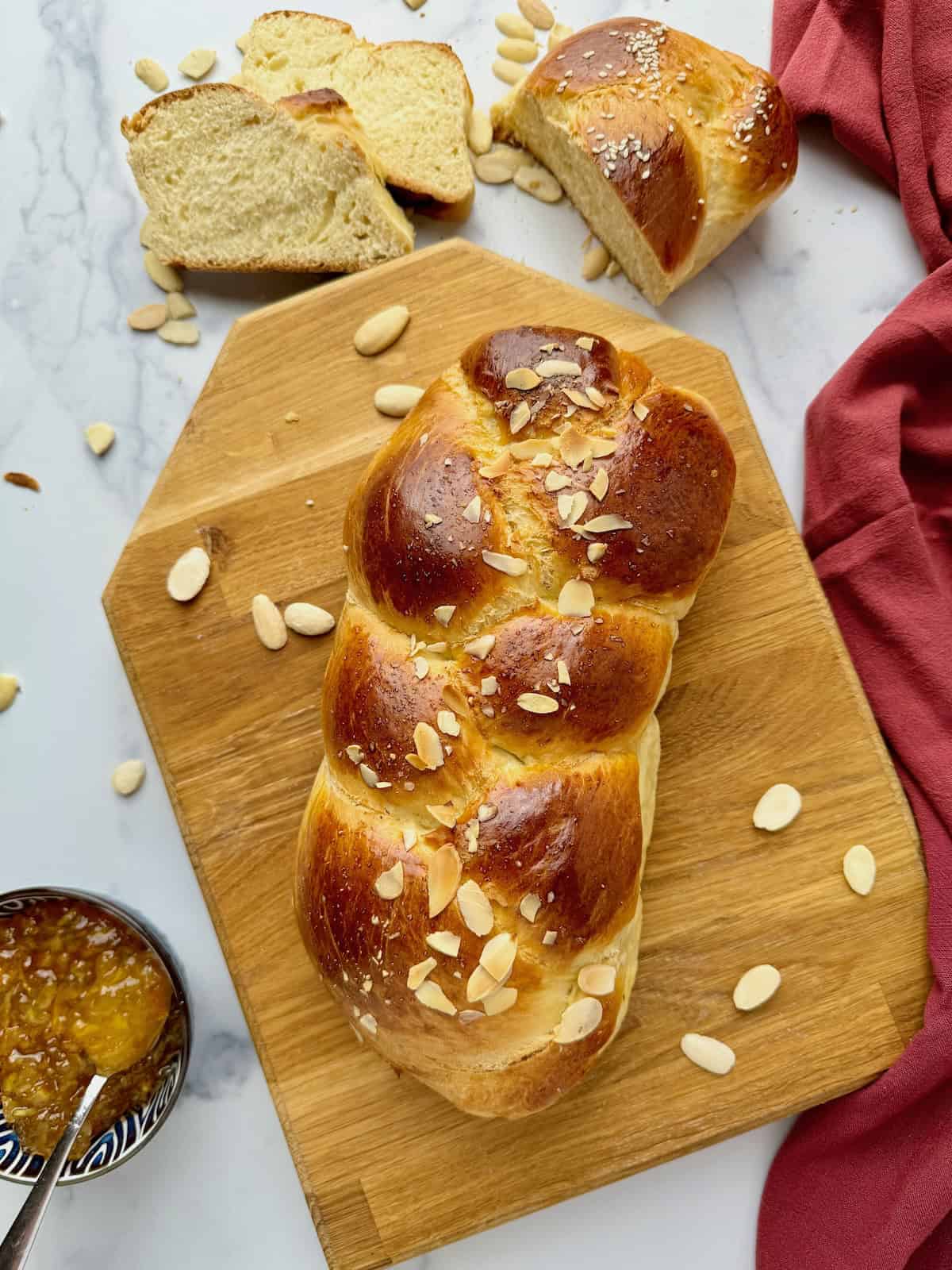 Greek Sweet Bread  - Tsoureki.