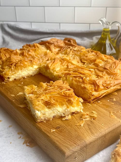 Easy Greek Phyllo Crinkle Pie With Cheese.